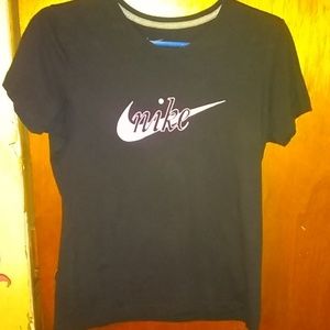 Nike t-shirt
